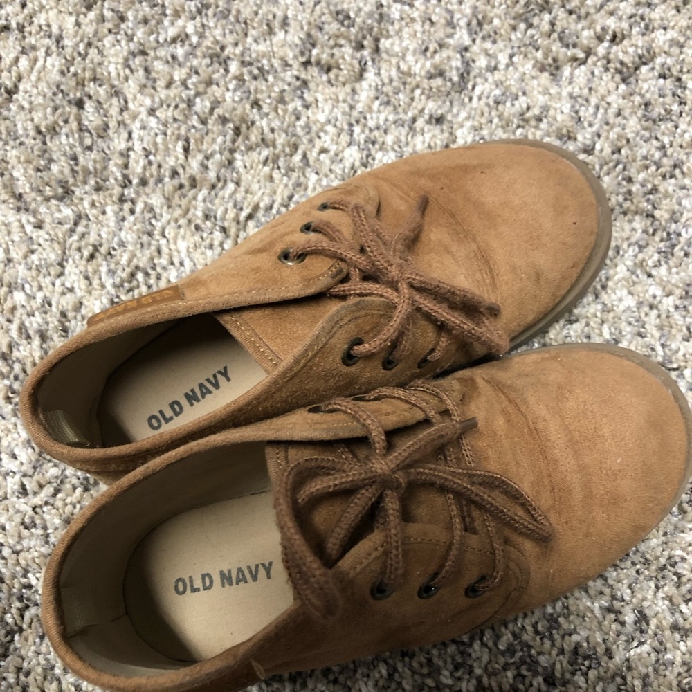 Shoes - Picture 3 of 5